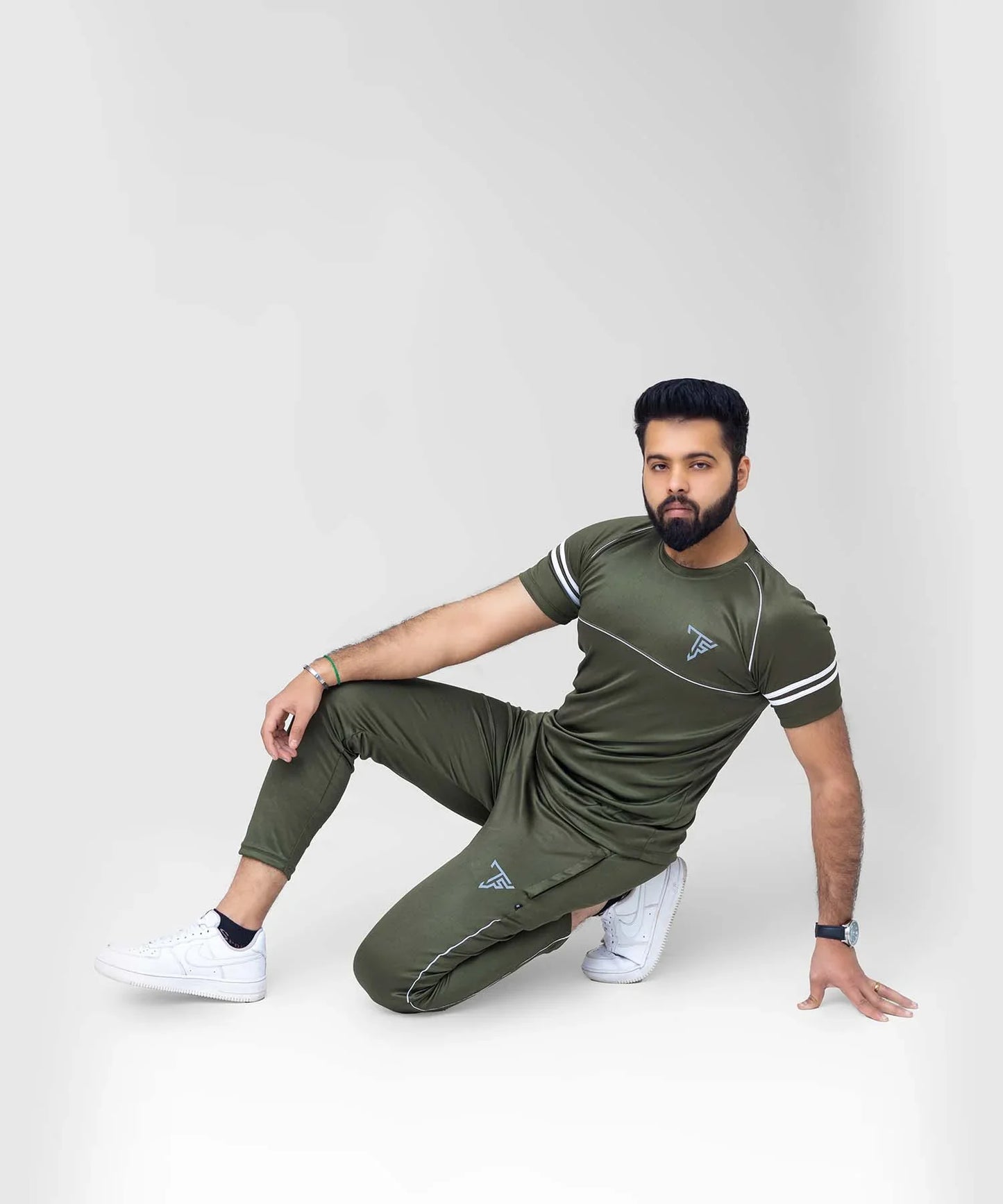 Comfort Olive Green Men’s Tracksuit For Summer
