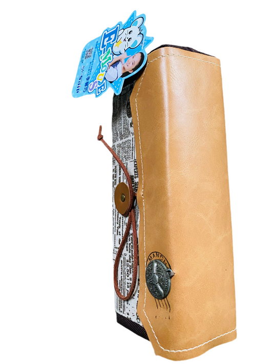 Vintage Newspaper Leather Pencil Case – Retro Zip Pouch for Boys & Girls