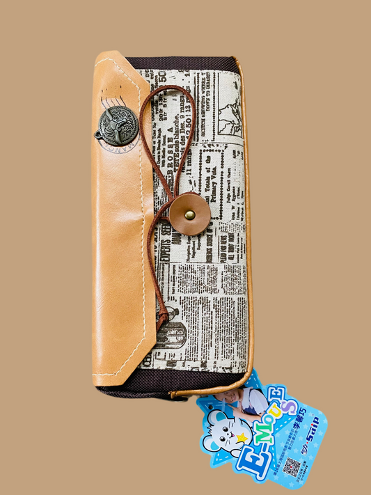 Vintage Newspaper Leather Pencil Case – Retro Zip Pouch for Boys & Girls