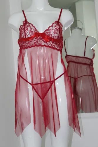 Beautiful Lingerie Sleepwear Includes Thong (S/M)