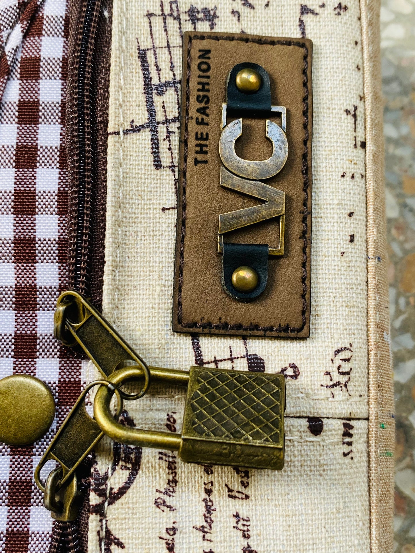 Trendy Lock Style with Key Kids Geometry Retro Zip Pouch for Boys & Girls
